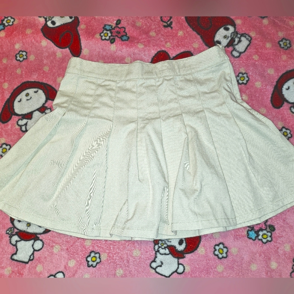 Pleated Off White Skirt